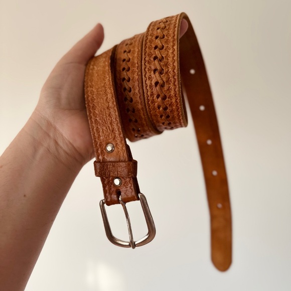 Vintage Tan Leather Belt - laced detail - Size 36 - Picture 4 of 6
